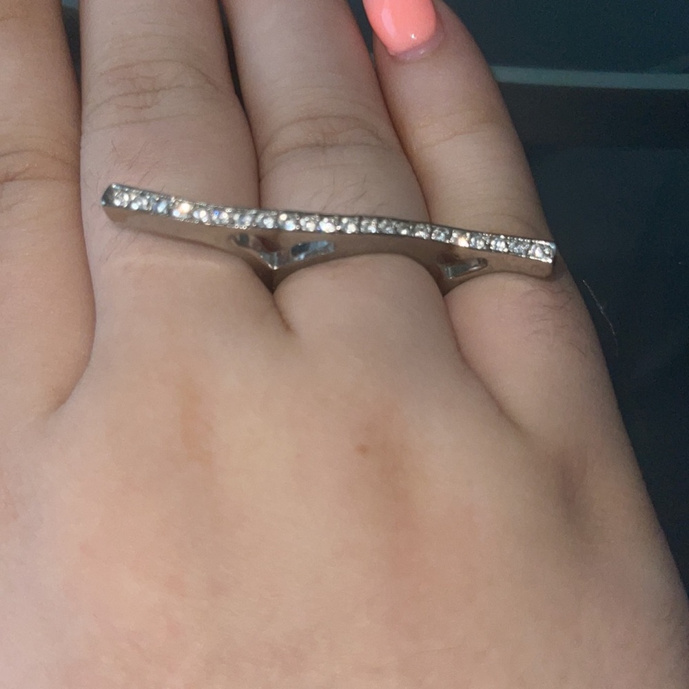 Mock Two Finger Ring - Picture 3 of 6